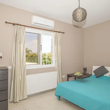 Nissi Maria Vilă Ayia Napa